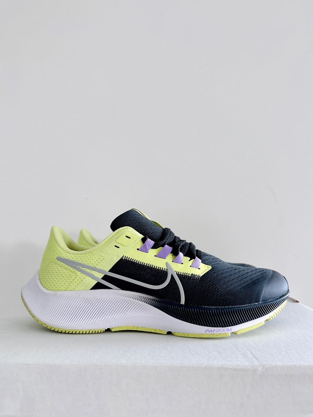 Nike Air Zoom Pegasus 38 GS Gray/Lemon Twist (LIKE NEW) MUST GO! DM BEST OFFER!!